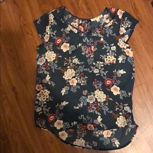 Blue floral top